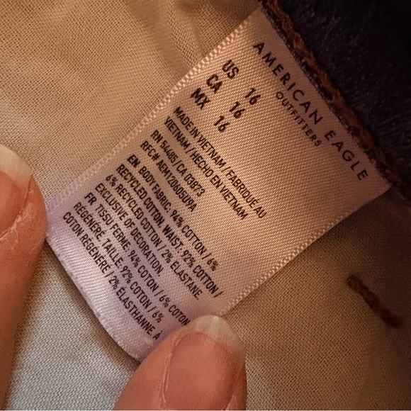 Cut off denim shorts - Picture 4 of 6